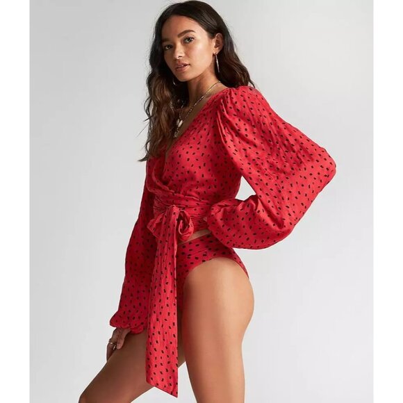 Billabong x Sincerely Jules Wrapped in Love Top • Women’s Small - Picture 1 of 5